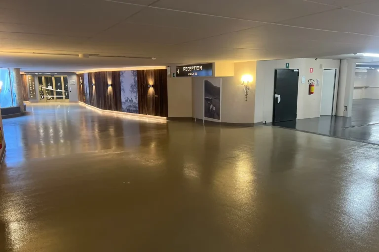 Kunstharzbeschichtung